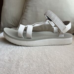Teva Arivaca Midform Birch Cream Sandal Women 11 Comfort Adjustable Strap Casual